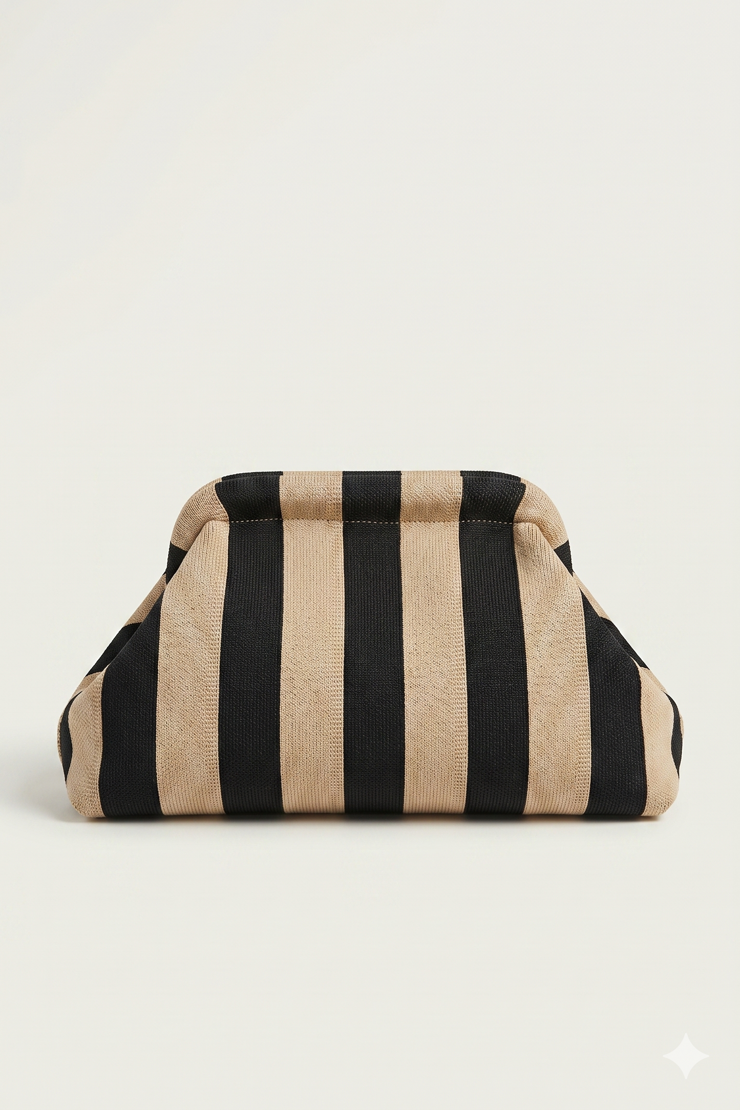 BEACH NECESER LINE OCRE/BLACK