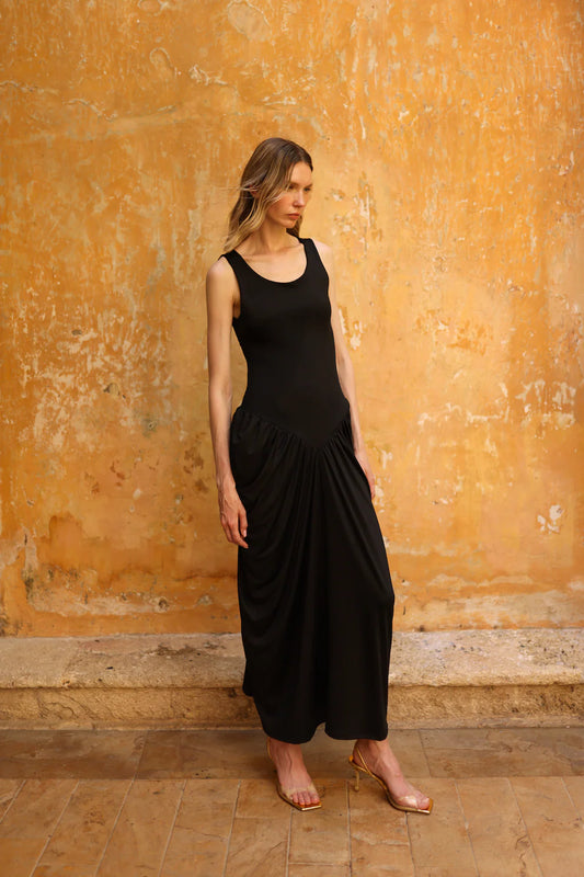 AMAYA BLACK