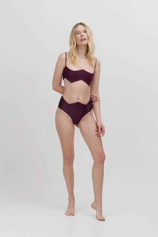 BEGA BURGUNDY